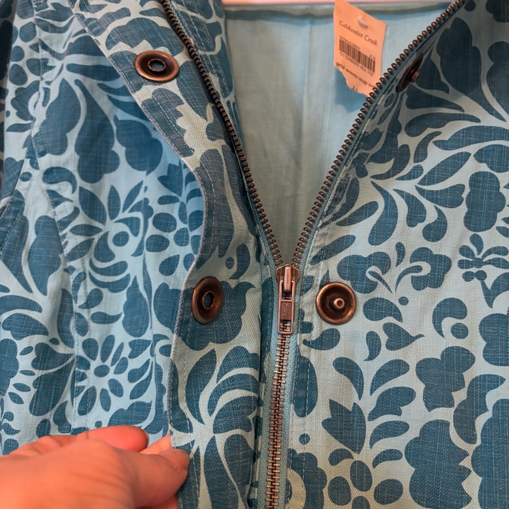 Coldwater Creek Women's NWT Blue Floral Jacket Medium - Picture 4 of 4